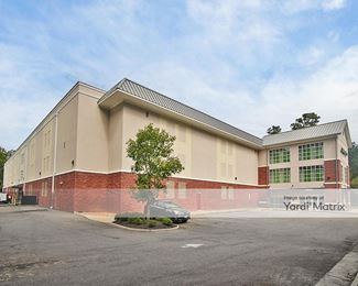 Photo 2 of Extra Space Storage - 6500 Branch Point Drive, Midlothian, VA