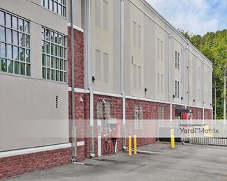 Photo 4 of Extra Space Storage - 6500 Branch Point Drive, Midlothian, VA