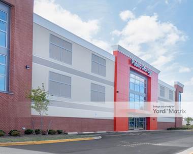 Storage Units for Rent available at 10755 Midlothian Turnpike, Richmond, VA 23235