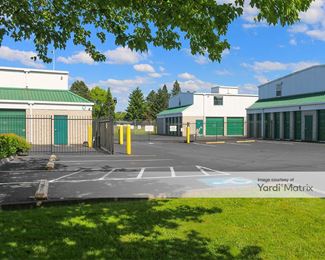 Photo 5 of A Storage Place - 15700 SE McKinley Avenue, Clackamas, OR