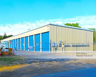 Photo 3 of Acme Storage - 10025 NE Simpson Street, Portland, OR