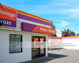 Photo 1 of Public Storage - 13473 SW Pacific Hwy, Tigard, OR