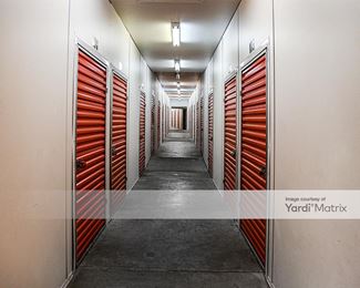 Photo 2 of Trojan Storage - 8436 NE Marx Drive, Portland, OR
