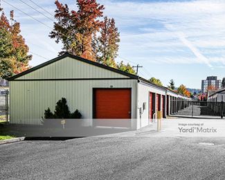 Photo 4 of Trojan Storage - 8436 NE Marx Drive, Portland, OR