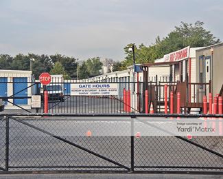 Photo 3 of Liberty Self Storage - 302 Morris Pesin Drive, Jersey City, NJ