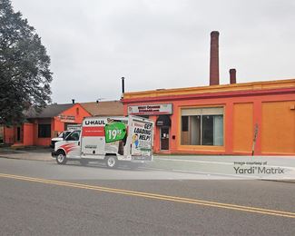 Photo 4 of West Orange Self Storage - 19 Central Avenue, West Orange, NJ
