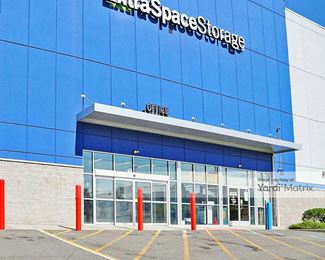 Photo 3 of Extra Space Storage - 104 US-46, Lodi, NJ