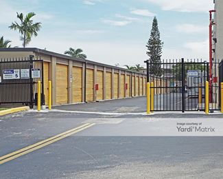 Photo 4 of Extra Space Storage - 9900 SW 18th Street, Boca Raton, FL