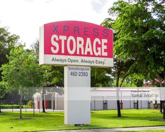 Photo 4 of iStorage - 7600 Claxtrauss Drive, Sarasota, FL