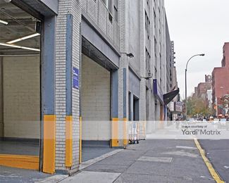 Photo 2 of Manhattan Mini Storage - 420 East 62nd Street, New York, NY