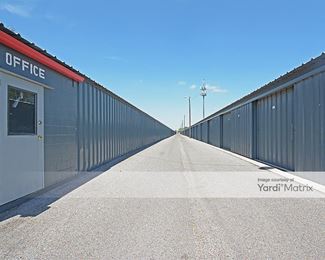 Photo 5 of Best Little Warehouse in Texas - 2207 North Conway Avenue, Mission, TX