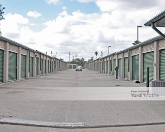 Photo 4 of Move It Self Storage - 3605 North Expressway 77, Brownsville, TX