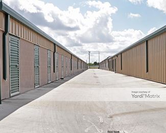 Photo 5 of Move It Self Storage - 654 Frontage Road, Brownsville, TX