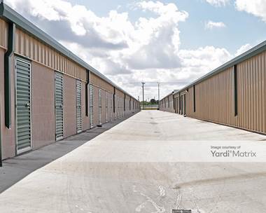Storage Units for Rent available at 654 North Expressway 77, Brownsville, TX 78521