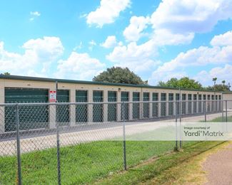 Photo 5 of Espazio Storage - 208 Diamond Street, La Joya, TX