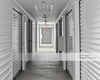 Photo 5 of Move It Self Storage - 417 East 18th Street, Weslaco, TX