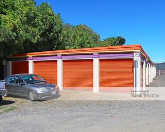 Photo 3 of Public Storage - 1921 North Gantenbein Avenue, Portland, OR