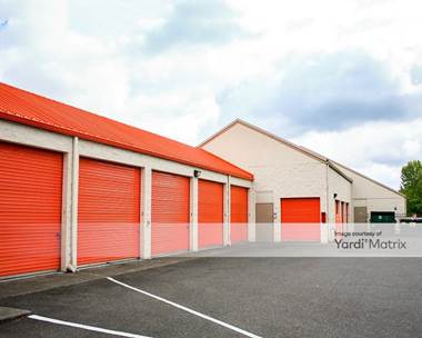 Storage Units for Rent available at 3701 SE International Way, Milwaukie, OR 97222