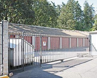 Photo 2 of Northwest Self Storage - 660 SE 82nd Drive, Gladstone, OR