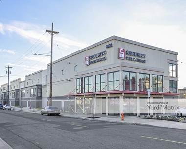 Storage Units for Rent available at 2088 NW Vaughn Street, Portland, OR 97209