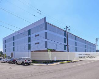 Photo 4 of Extra Space Storage - 989 NE 61st Avenue, Portland, OR