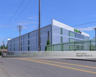 Photo 5 of Extra Space Storage - 989 NE 61st Avenue, Portland, OR