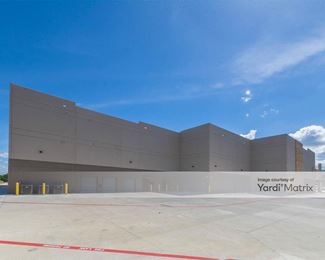 Photo 4 of Advantage Storage - 850 Gerault Road, Flower Mound, TX