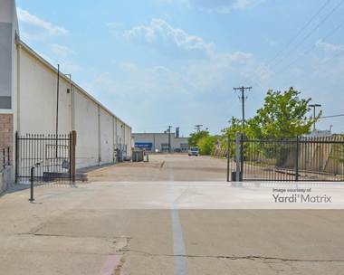 Storage Units for Rent available at 555 West Airport Fwy, Irving, TX 75062