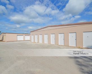 Photo 3 of Storage King USA - 3617 Commercial Way, Spring Hill, FL