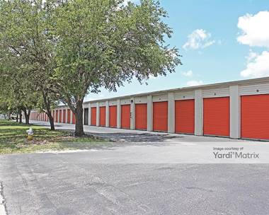 Storage Units for Rent available at 8305 Ulmerton Road, Largo, FL 33771