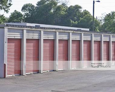 Storage Units for Rent available at 4500 34th Street North, Saint Petersburg, FL 33714