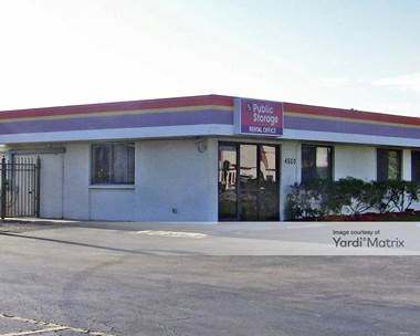 Storage Units for Rent available at 4500 34th Street North, Saint Petersburg, FL 33714