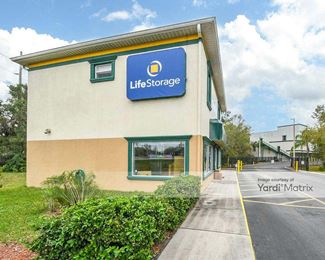 Photo 4 of Extra Space Storage - 19390 Bruce B Downs Blvd, Tampa, FL