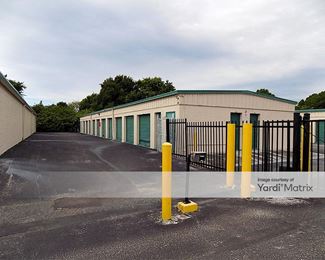 Photo 3 of Extra Space Storage - 601 South Falkenburg Road, Tampa, FL