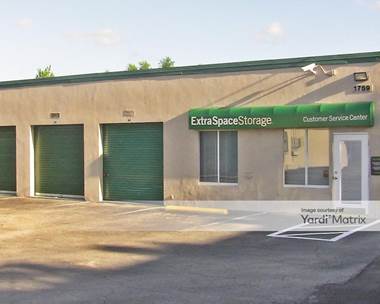 Storage Units for Rent available at 1759 West Brandon Blvd, Brandon, FL 33511