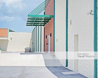 Photo 3 of Extra Space Storage - 950 Pasadena Avenue South, St Petersburg, FL