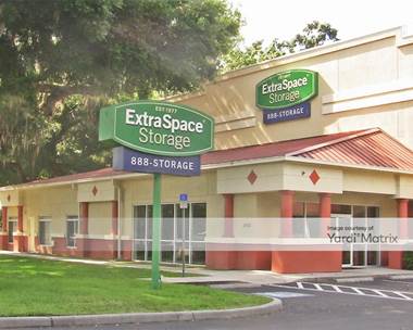 Storage Units for Rent available at 2402 Bloomingdale Avenue, Valrico, FL 33596