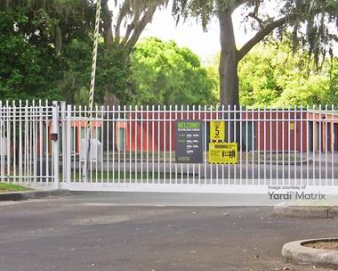 Storage Units for Rent available at 2402 Bloomingdale Avenue, Valrico, FL 33596
