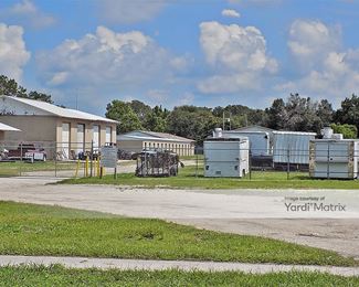 Photo 5 of Extra Space Storage - 1012 US-92, Auburndale, FL