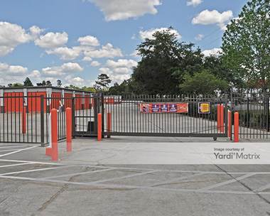 Storage Units for Rent available at 4080 Mariner Blvd, Spring Hill, FL 34609