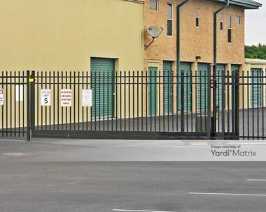 Storage Units for Rent available at 1610 Jim Johnson Road, Plant City, FL 33566