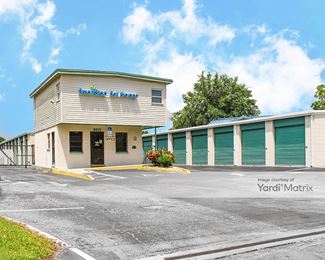 Photo 3 of SmartStop Self Storage - 9823 West Hillsborough Avenue, Tampa, FL