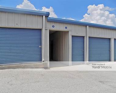 Storage Units for Rent available at 700 Highway 17, Eagle Lake, FL 33839