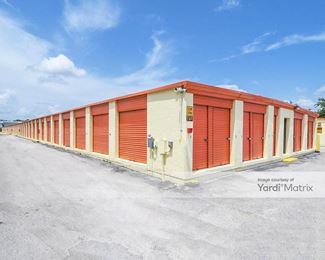 Photo 3 of CubeSmart Self Storage - 5907 West Linebaugh Avenue, Tampa, FL