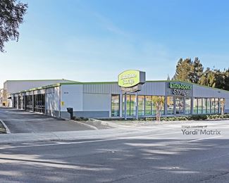 Photo 1 of Extra Space Storage - 8610 66th Street North, Pinellas Park, FL