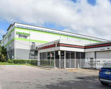 Storage Units for Rent available at 2925 Tyrone Blvd North, St. Petersburg, FL 33710
