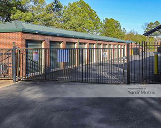 Photo 2 of Storage Rentals of America - 98 Commercial Park Court, Maumelle, AR