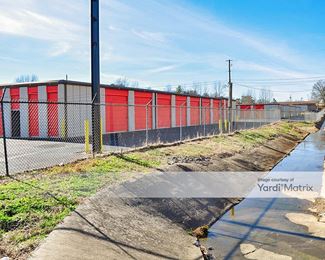 Photo 2 of Budget Self Storage - 405 South James Street, Jacksonville, AR