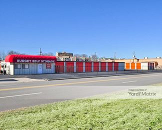 Photo 4 of Budget Self Storage - 405 South James Street, Jacksonville, AR