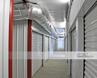 Photo 4 of Premier Storage - 1516 Mill Street, Conway, AR
